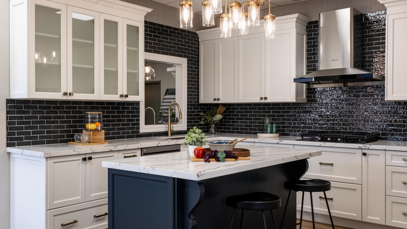 Ready-to-assemble base cabinet for modern kitchens in Canada