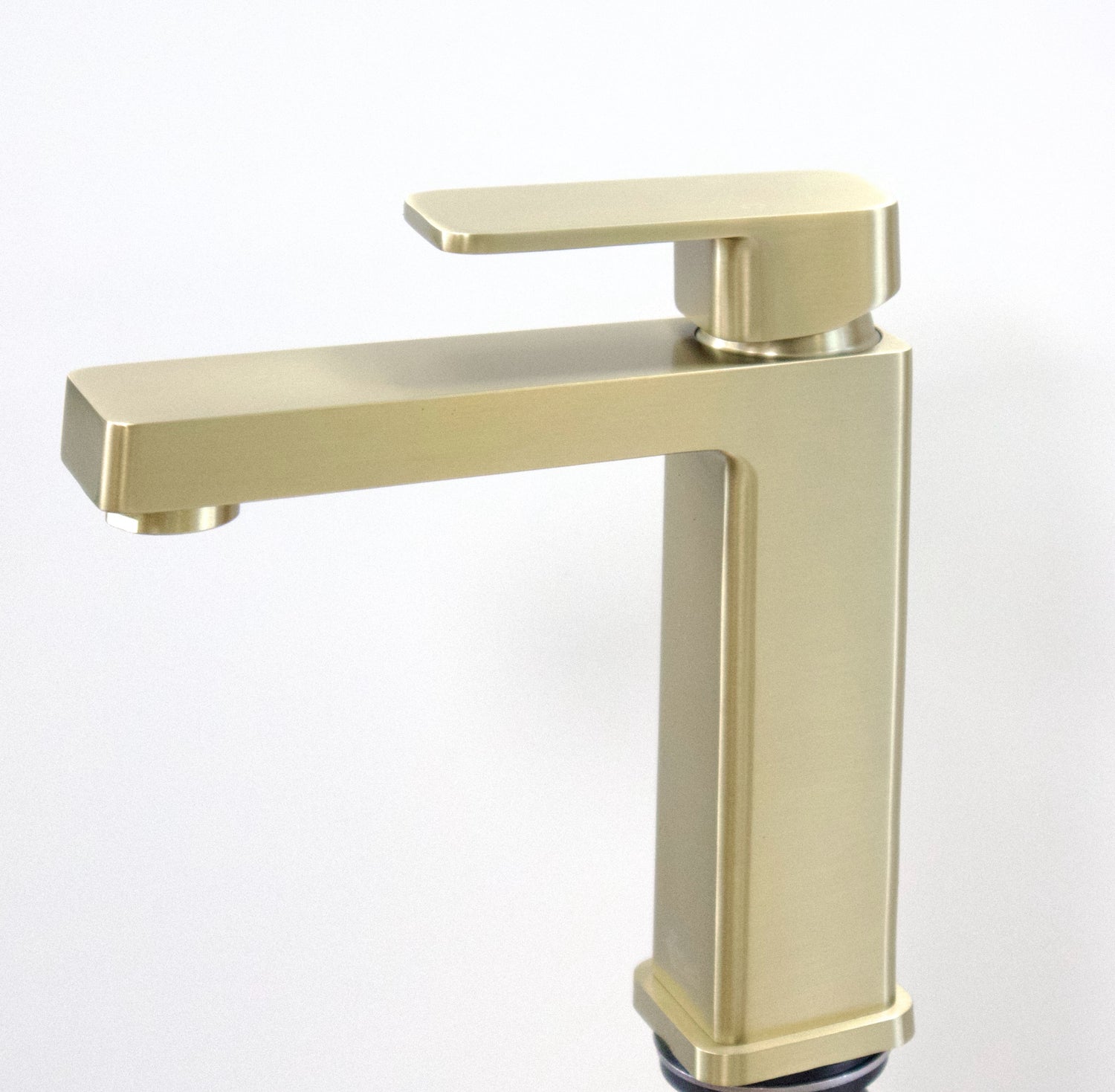 Zitta Single Hole Vanity Faucet